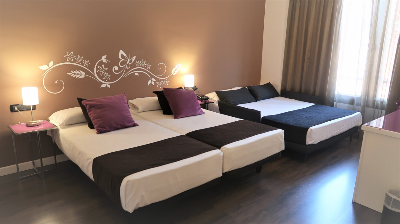 HOTEL_TERUEL_PLAZA_3PAX_02